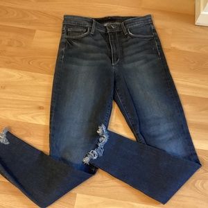 Joe’s jeans - dark blue wash - high rise skinny ankle
